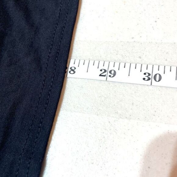 Pretty Little Thing Women's Brooklyn Printed Oversized T-Shirt Black Large NWT - Picture 7 of 9